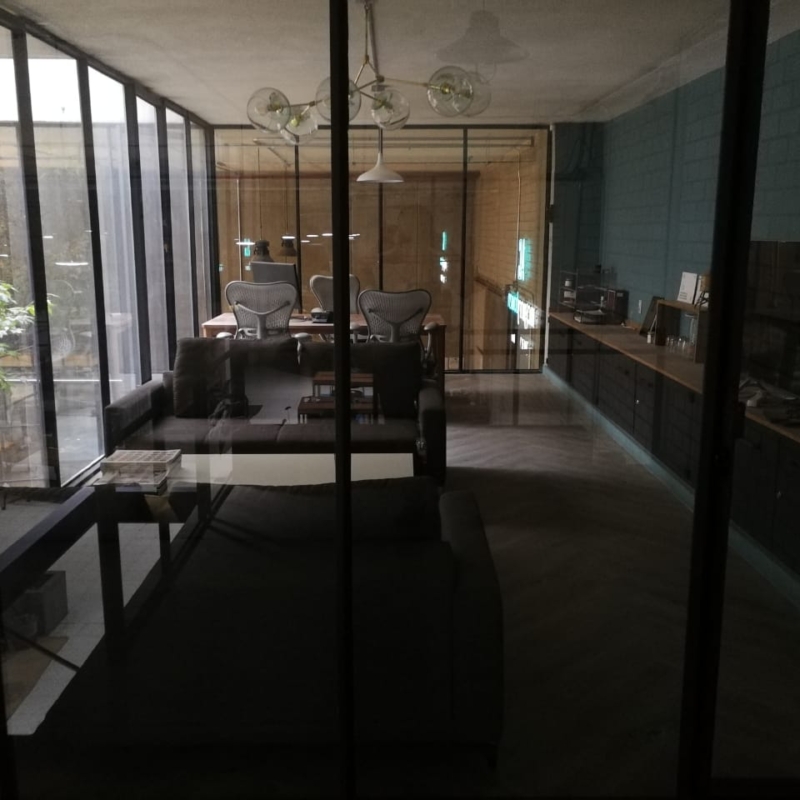 82700ff3-ce3e-41e5-8be9-a946d5e92cb1